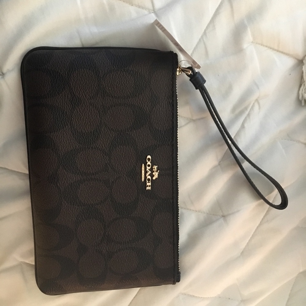 NWT Coach Wristlet